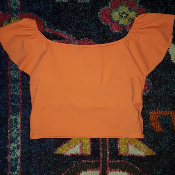 Orange Ruffle Around Top Large - Picture 3 of 5